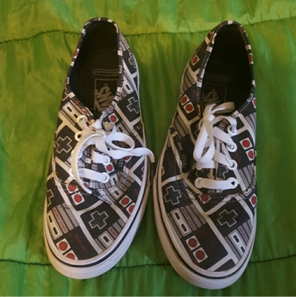 nes controller low top shoes